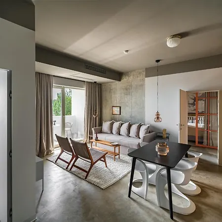 Rezident Tomis Marina * 콘스탄차