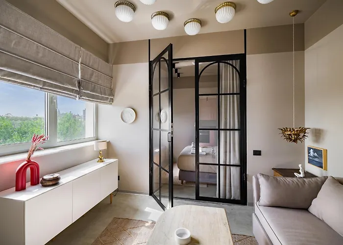 Rezident Tomis Marina Constanţa