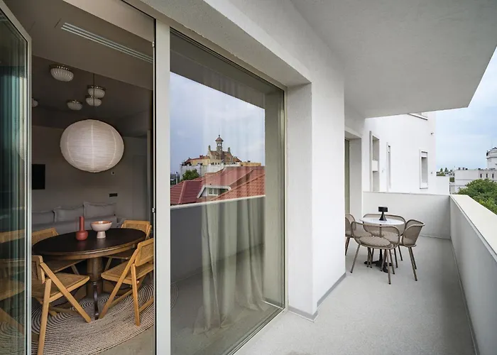 Lejlighed Rezident Tomis Marina