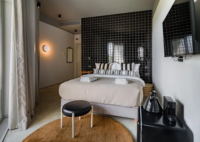 Rezident Tomis Marina Constanţa