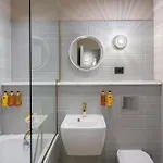 Apartamento Rezident Tomis Marina *