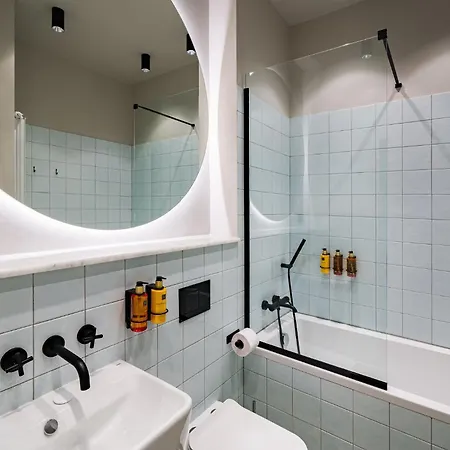 Rezident Tomis Marina Constanţa