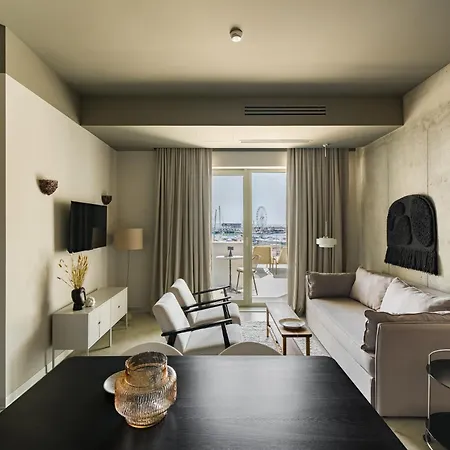 Rezident Tomis Marina Constanţa