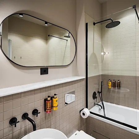 Rezident Tomis Marina Apartmán *