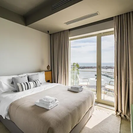 Rezident Tomis Marina Apartmán *