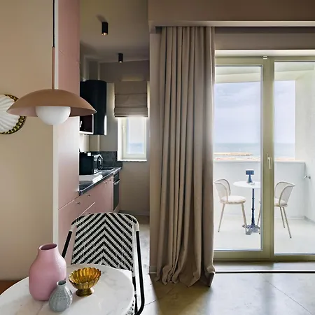 Apartmán Rezident Tomis Marina Constanţa