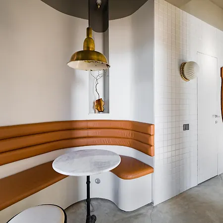 Rezident Tomis Marina Apartmán *