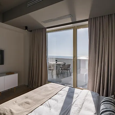 Rezident Tomis Marina Constanţa