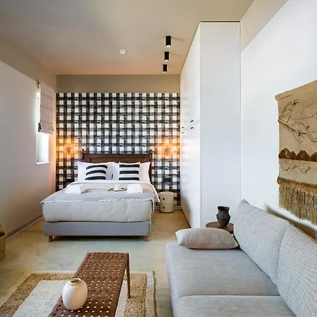 Rezident Tomis Marina * Constanţa