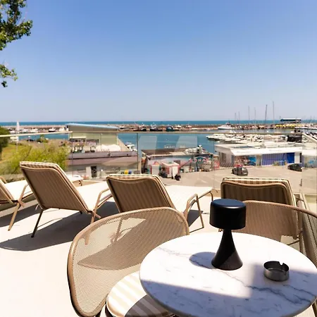 Rezident Tomis Marina Apartmán