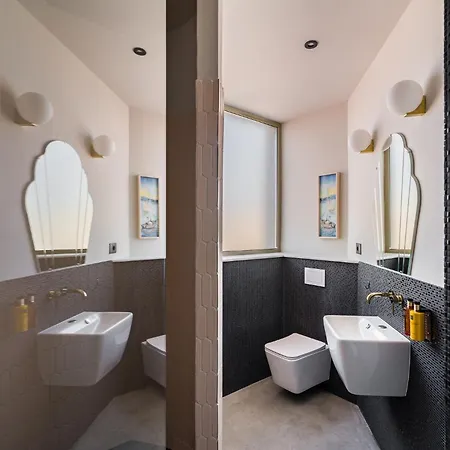 Apartment Rezident Tomis Marina Constanţa