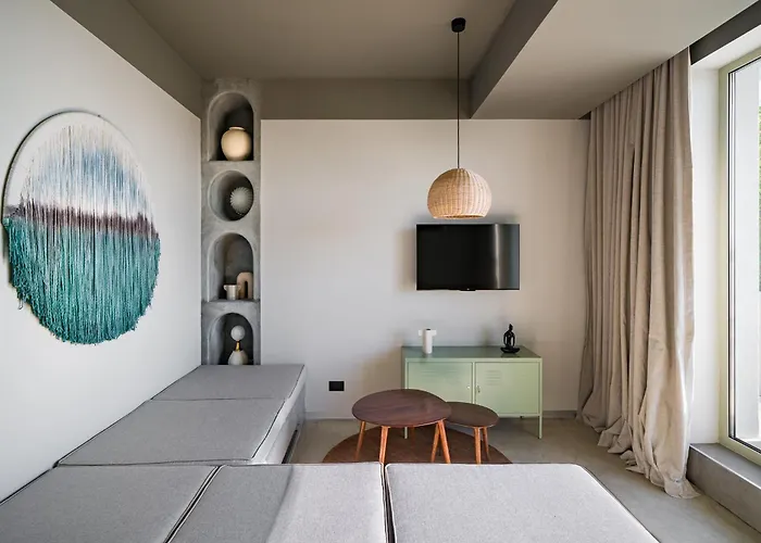 アパート Rezident Tomis Marina