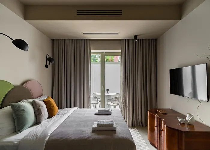 Rezident Tomis Marina Κονστάντζα